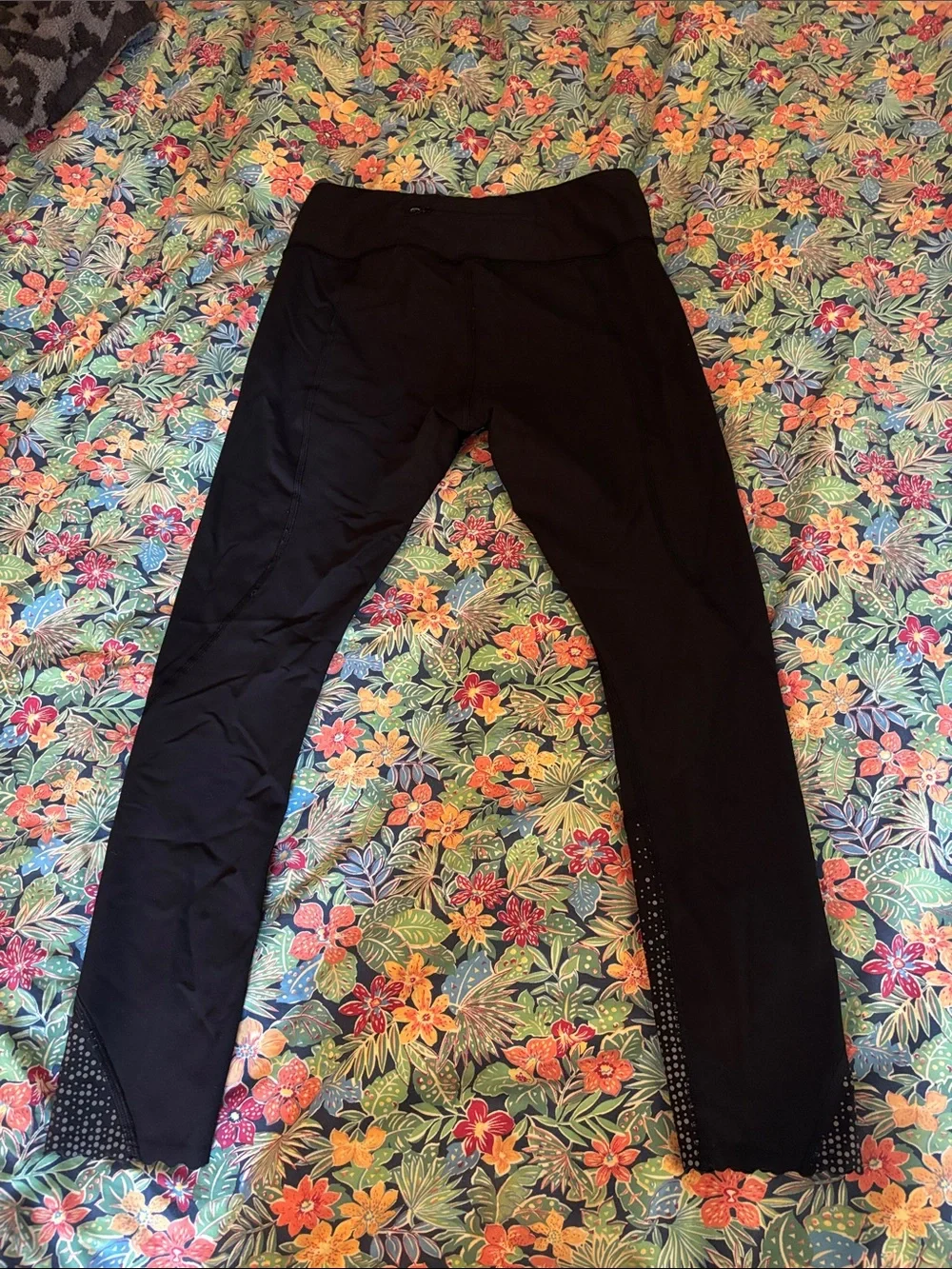 lululemon athletica Black Leggings with Silver Detail